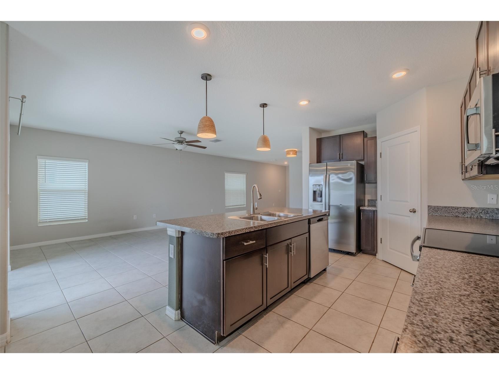 4712 Ron Eddie Tampa FL 33619 TB8501807 image15