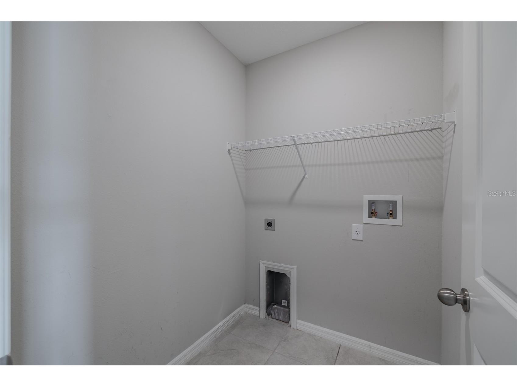 4712 Ron Eddie Tampa FL 33619 TB8501807 image20