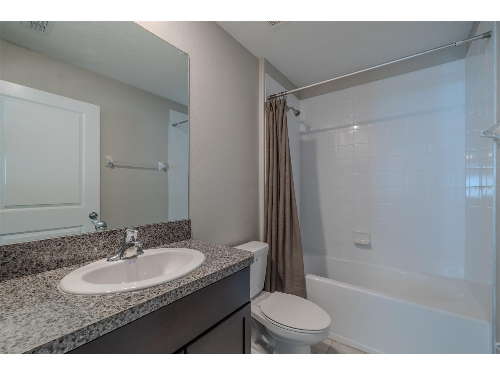 4712 Ron Eddie Tampa FL 33619 TB8501807 image30