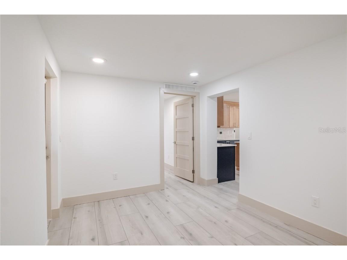 4712 W Bay Avenue Tampa FL 33616 TB8442601 image12