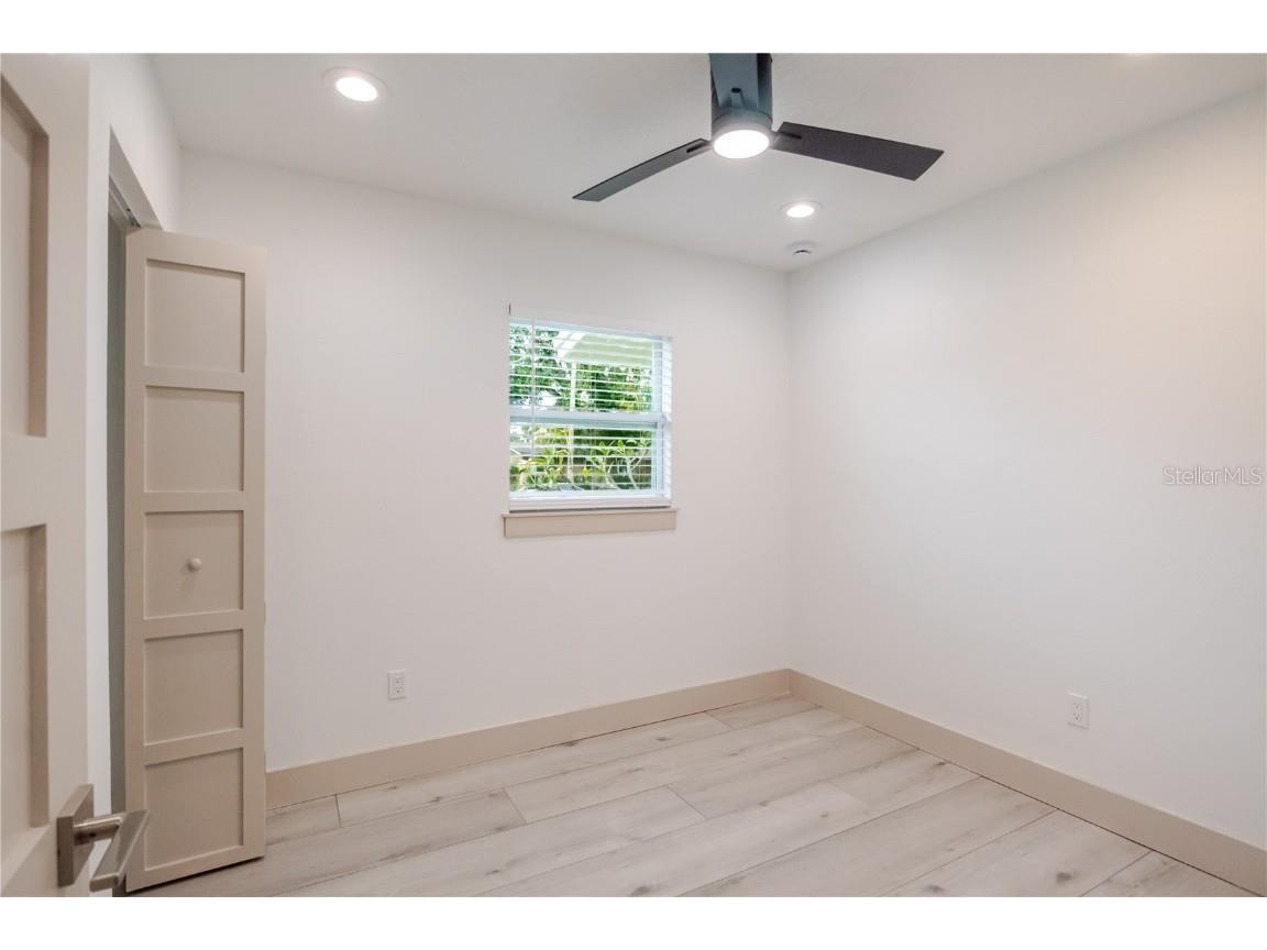 4712 W Bay Avenue Tampa FL 33616 TB8442601 image19