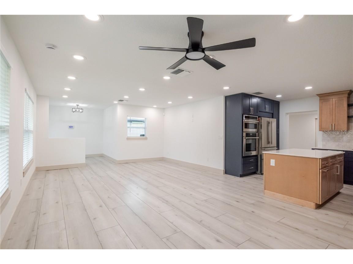 4712 W Bay Avenue Tampa FL 33616 TB8442601 image5