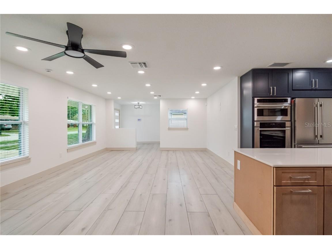 4712 W Bay Avenue Tampa FL 33616 TB8442601 image8