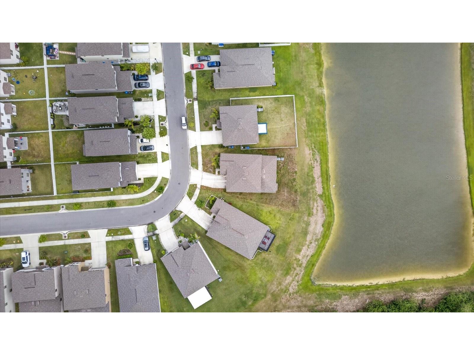 4712 Wild Senna Boulevard Tampa FL 33619 TB8495372 image11