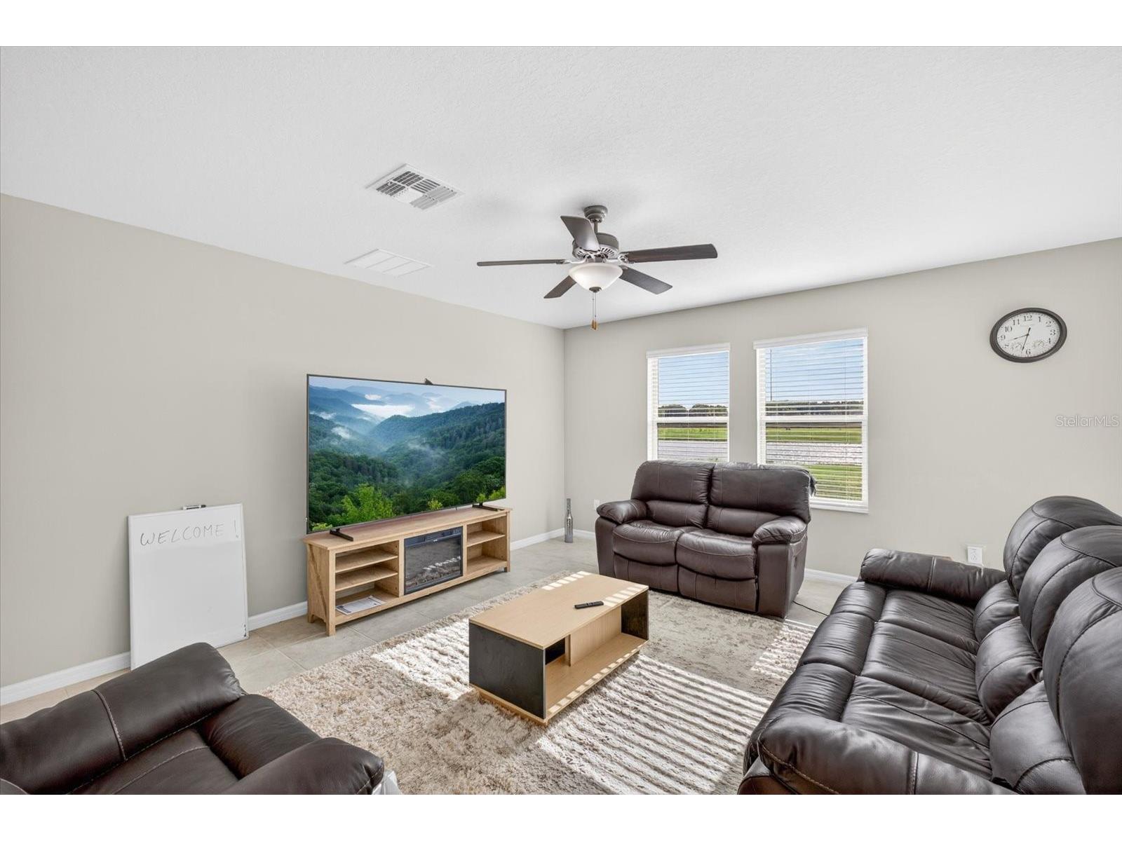 4712 Wild Senna Boulevard Tampa FL 33619 TB8495372 image16