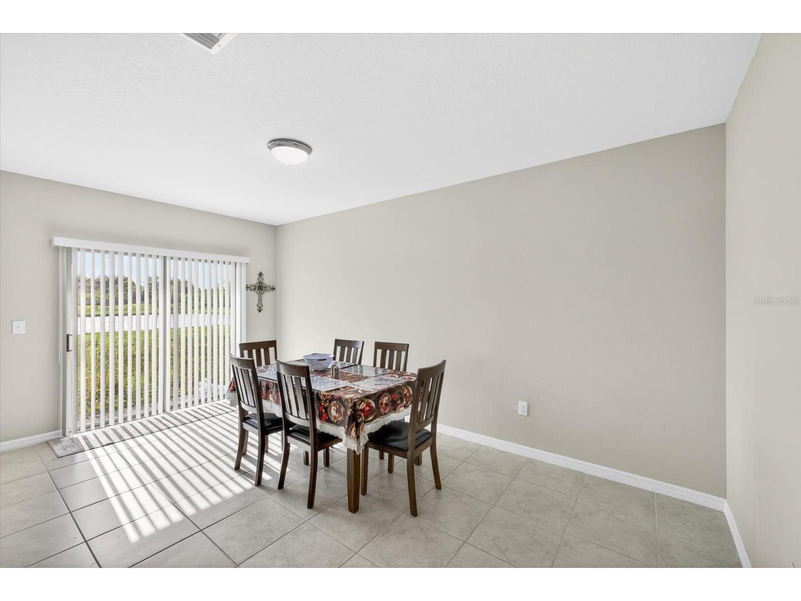 4712 Wild Senna Boulevard Tampa FL 33619 TB8495372 image22