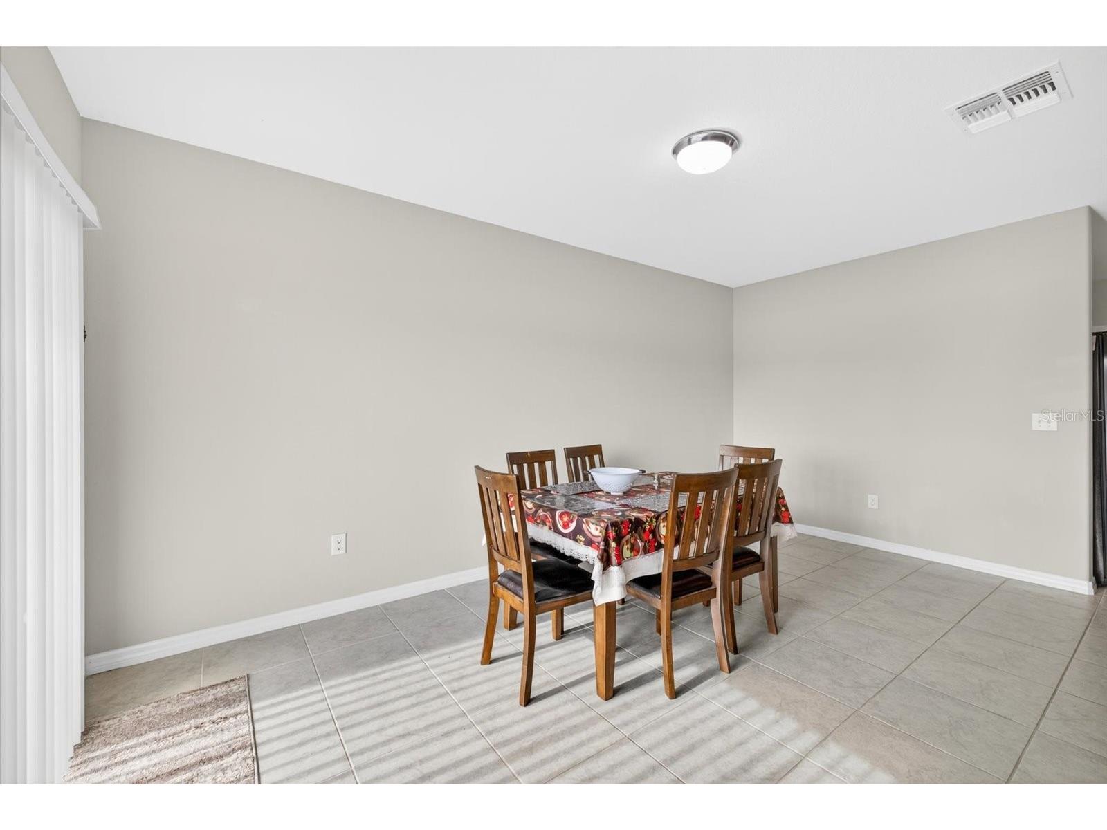 4712 Wild Senna Boulevard Tampa FL 33619 TB8495372 image23