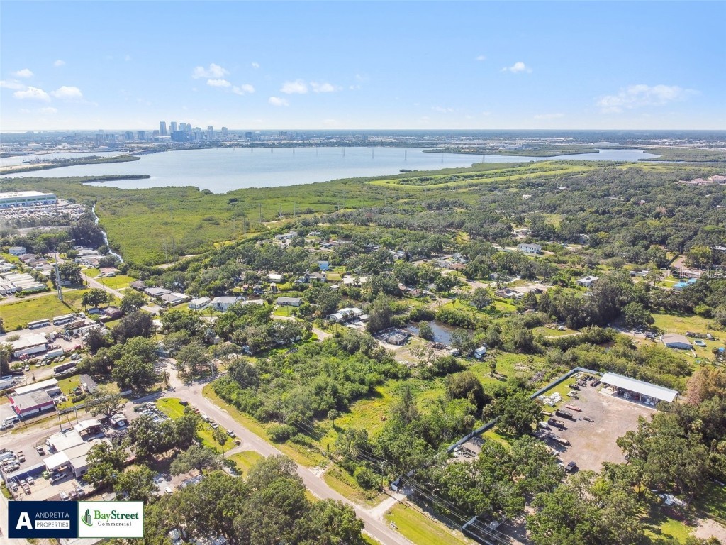 4713 El Camino Blanco Boulevard Tampa FL 33619 TB8402983 image15