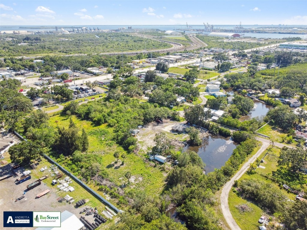 4713 El Camino Blanco Boulevard Tampa FL 33619 TB8402983 image5