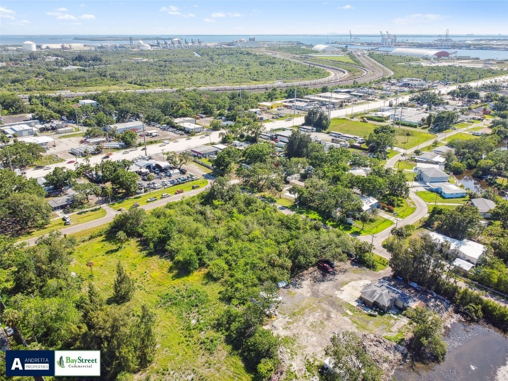 4713 El Camino Blanco Boulevard Tampa FL 33619 TB8402983 image6