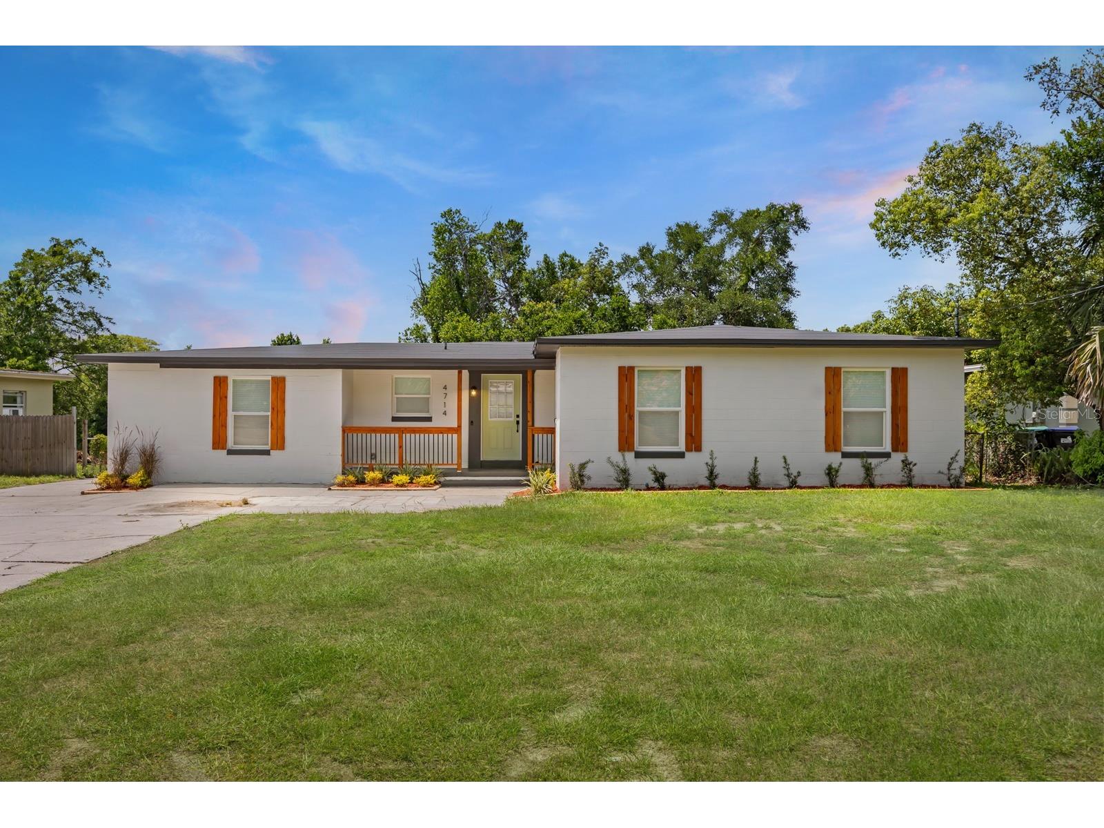 4714 Abaca Street Orlando FL 32808 O6384016 image1