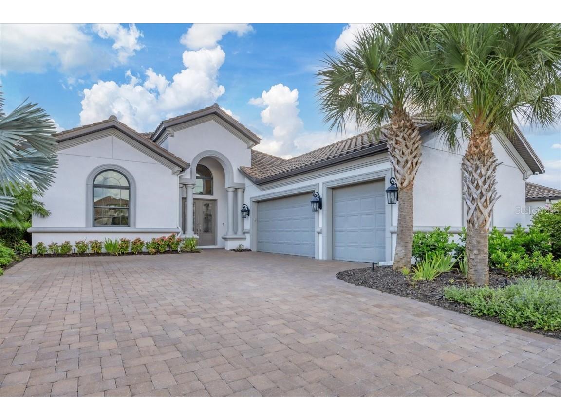 4714 Benito Court Lakewood Ranch FL 34211 A4620047 image1