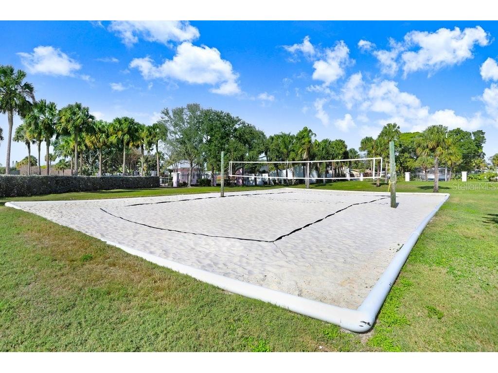 4714 Cobia Drive SE #C Saint Petersburg FL 33705 TB8474516 image37