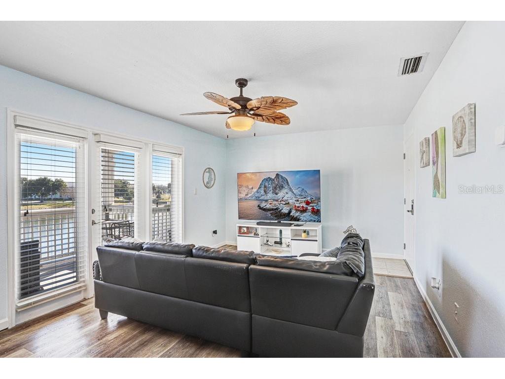 4714 Cobia Drive SE #C Saint Petersburg FL 33705 TB8474516 image4