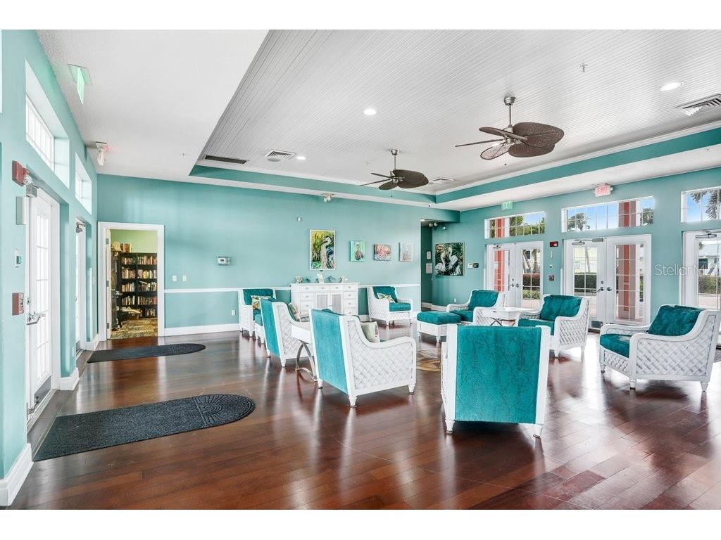 4714 Cobia Drive SE #C Saint Petersburg FL 33705 TB8474516 image52