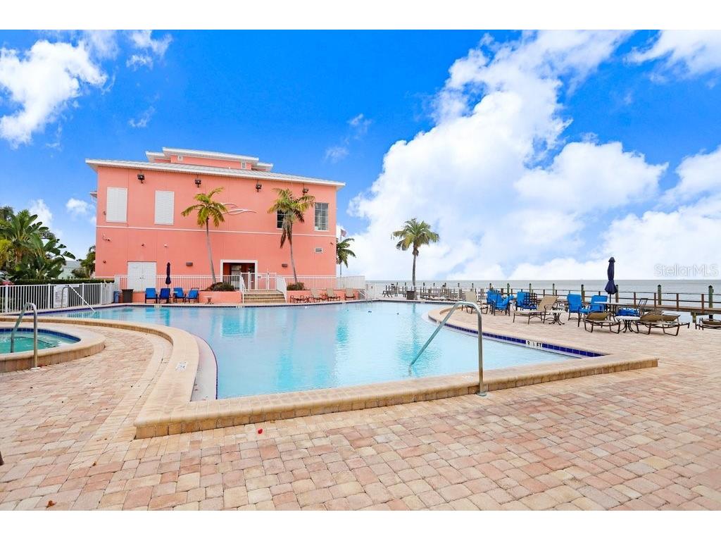 4714 Cobia Drive SE #C Saint Petersburg FL 33705 TB8474516 image58