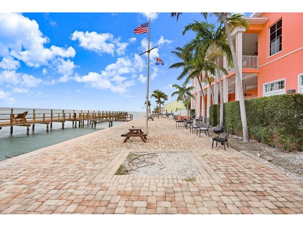 4714 Cobia Drive SE #C Saint Petersburg FL 33705 TB8474516 image60