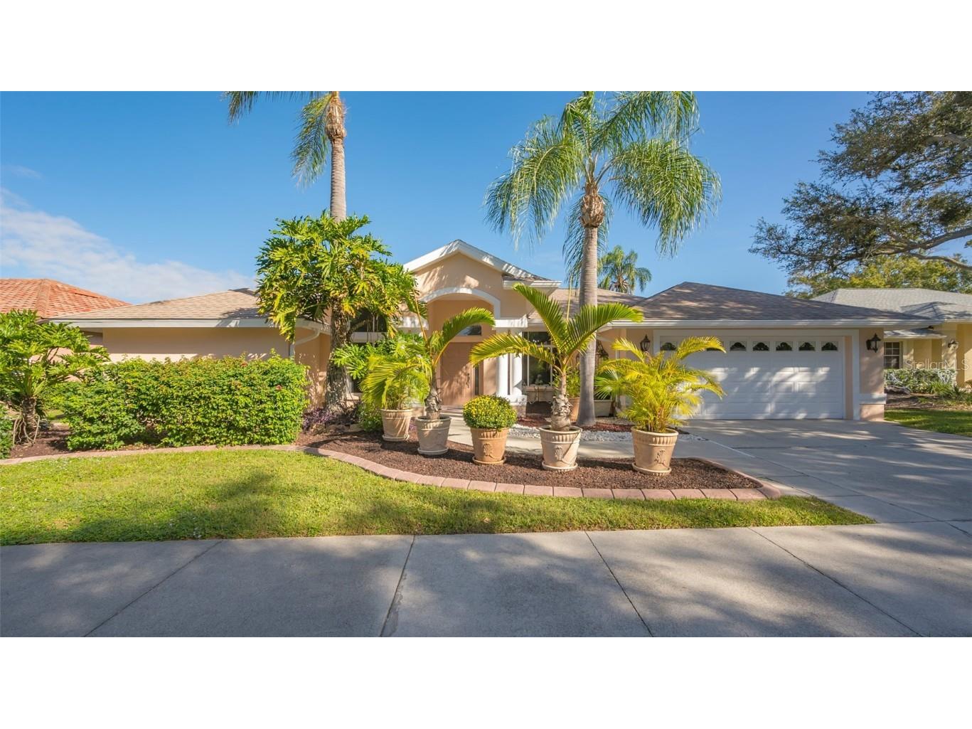 4714 Country Manor Drive Sarasota FL 34233 A4587142 image1