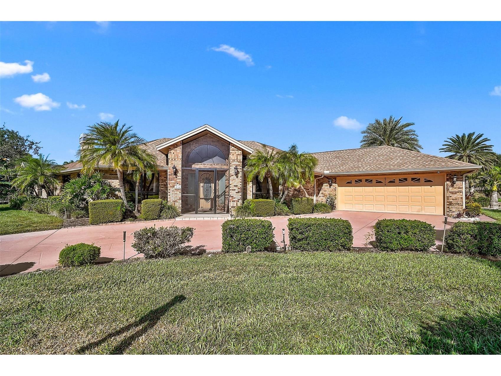 4714 Long Lake Drive Sarasota FL 34233 A4672386 image1