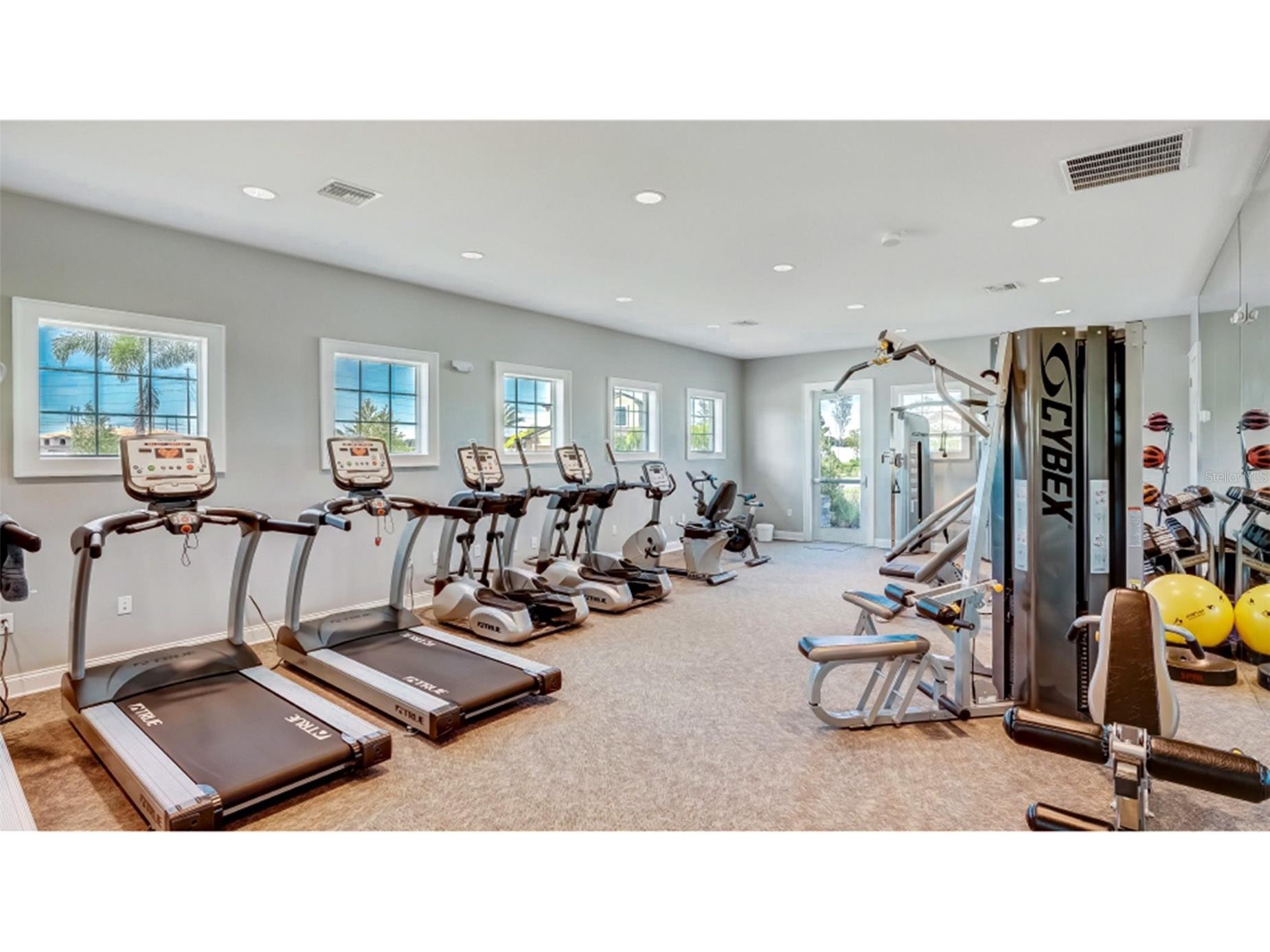4714 Norman Oak Place Tampa FL 33619 TB8506482 image31