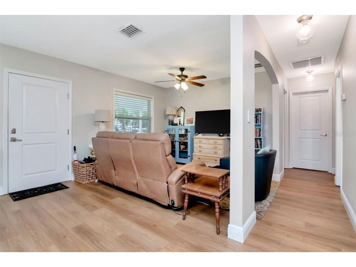 4714 W Bay View Avenue Tampa FL 33611 TB8435607 image11