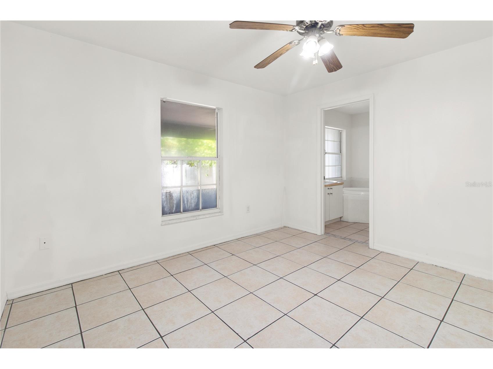 4715 4th Avenue E Palmetto FL 34221 TB8523373 image11