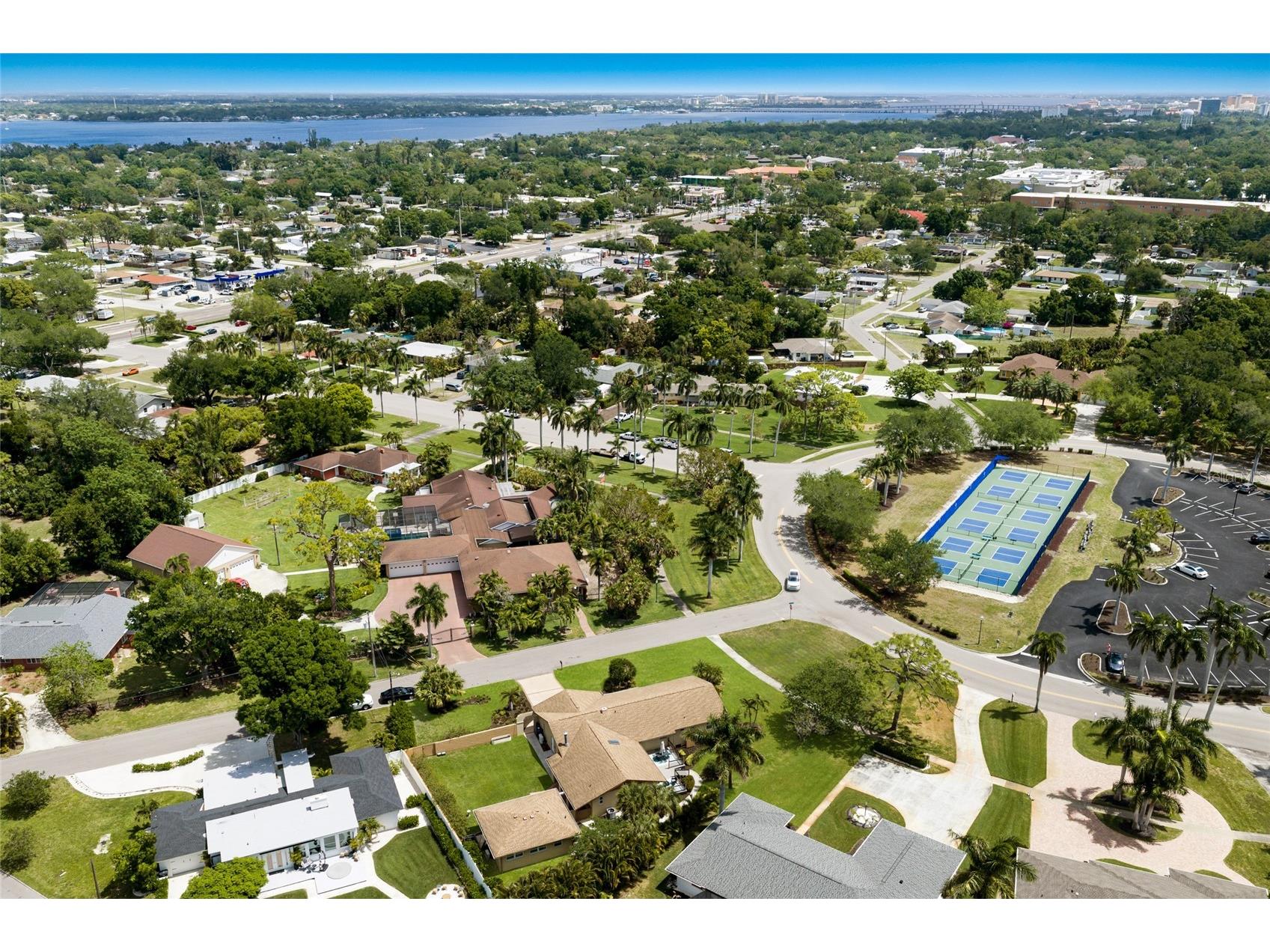 4715 7th Avenue W Bradenton FL 34209 A4682889 image54