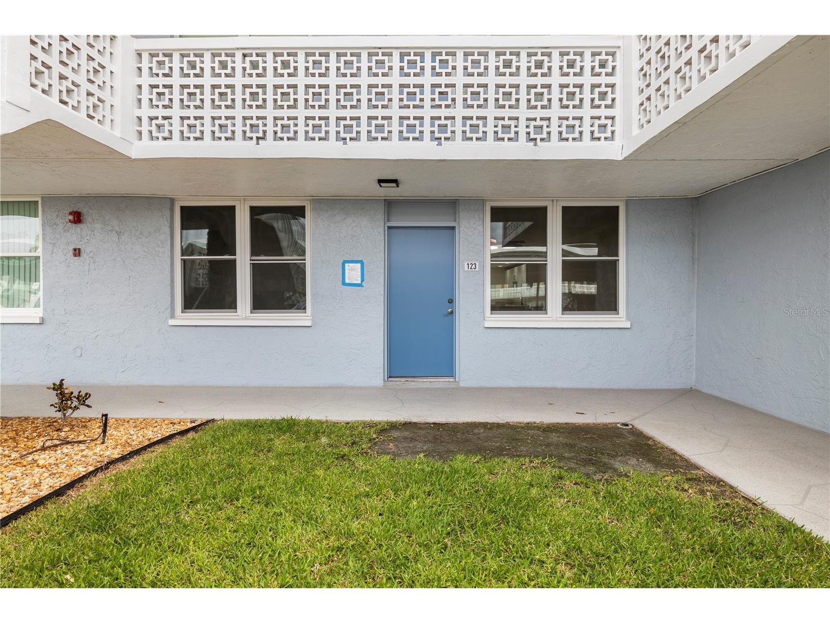4715 Bay Street NE #123 Saint Petersburg FL 33703 TB8469475 image1