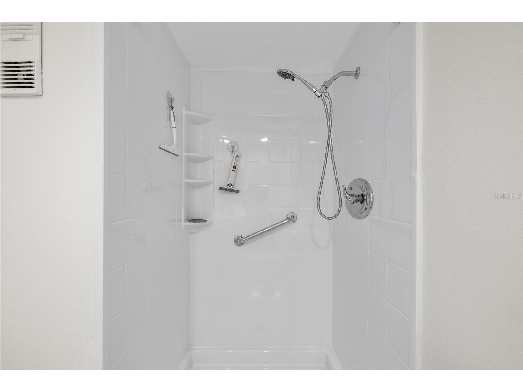 4715 Bay Street NE #123 Saint Petersburg FL 33703 TB8469475 image28