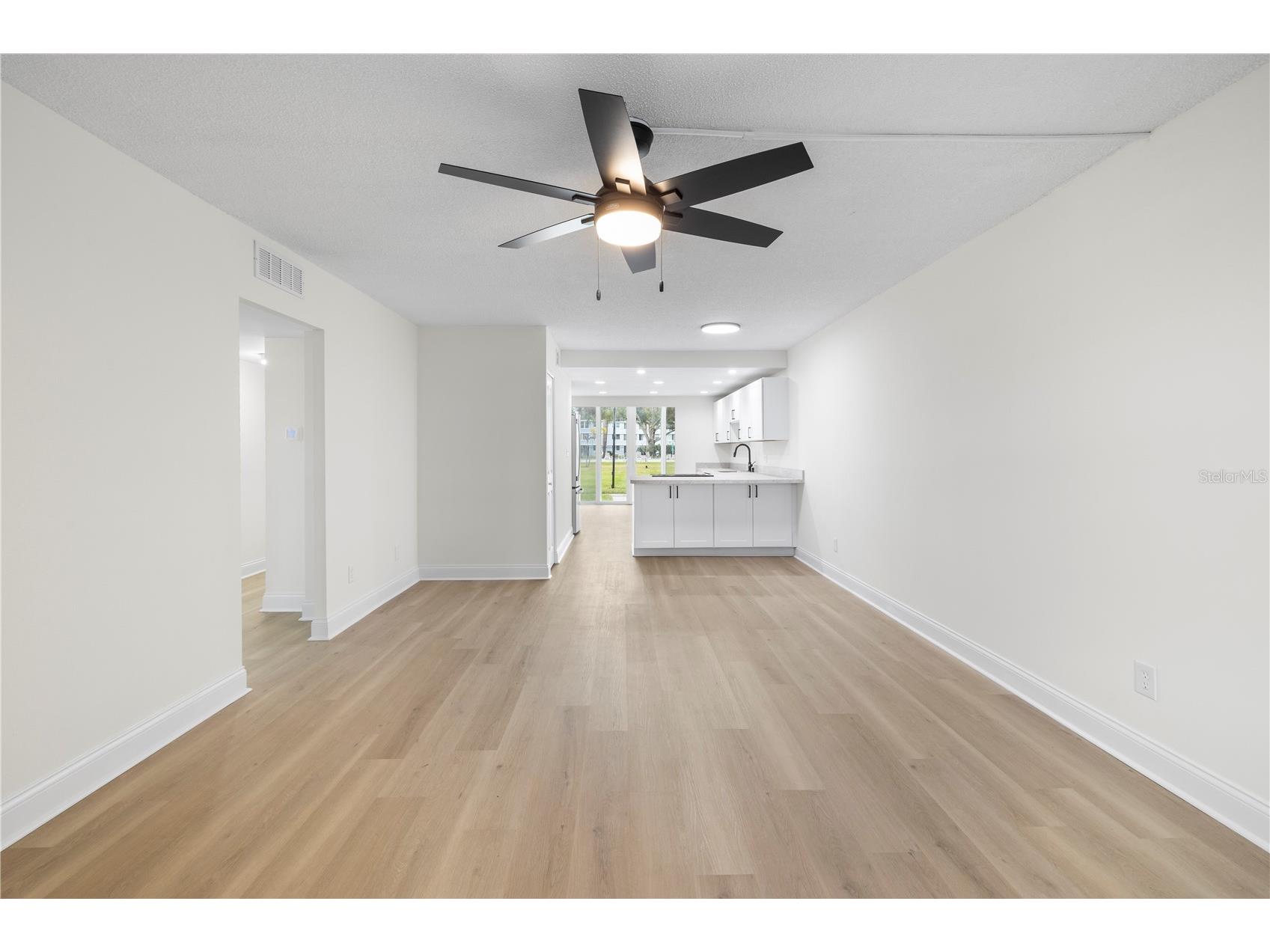 4715 Bay Street NE #123 Saint Petersburg FL 33703 TB8469475 image4