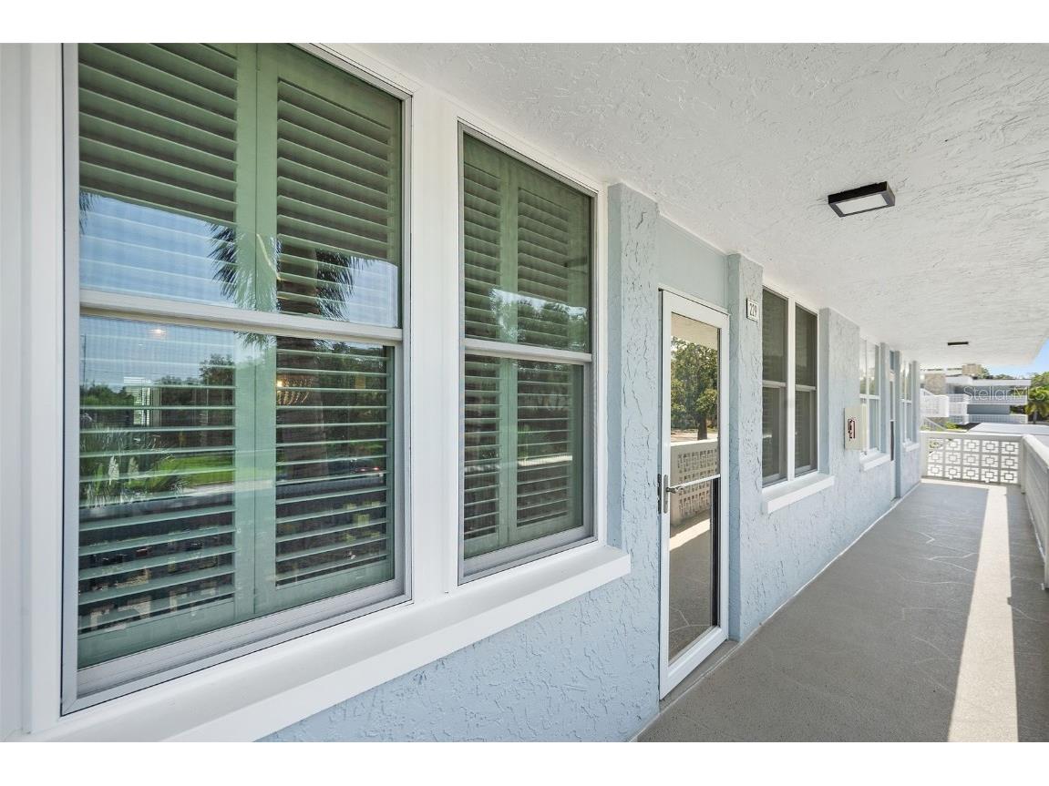 4715 Bay Street NE #229 Saint Petersburg FL 33703 U8211371 image1