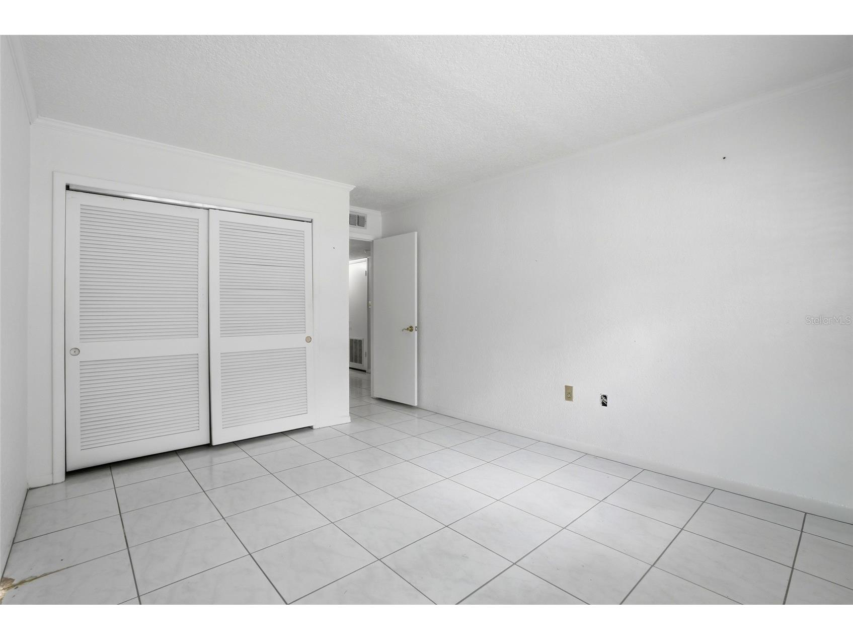 4715 Christa Court #335 Tampa FL 33614 TB8512181 image15