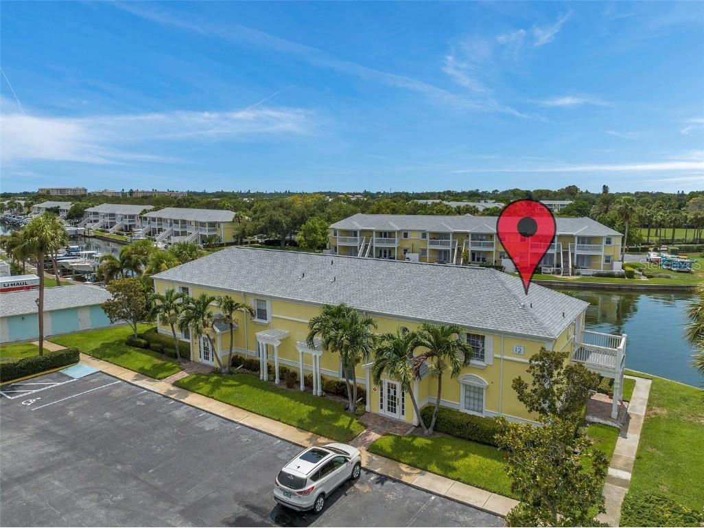 4715 Coquina Key Drive SE #D Saint Petersburg FL 33705 U8209539 image1