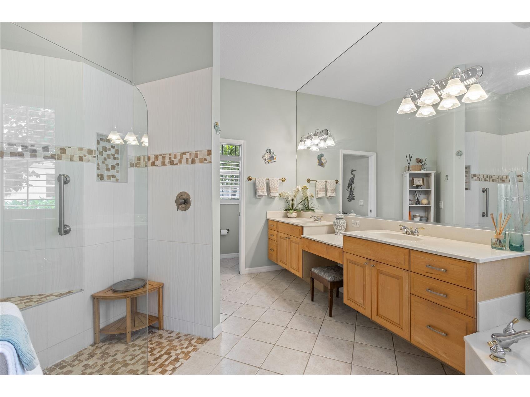 4715 Halyard Drive Bradenton FL 34208 A4660482 image12