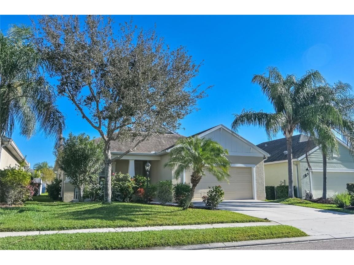 4715 Lake Breeze Terrace Sarasota FL 34243 A4591968 image1