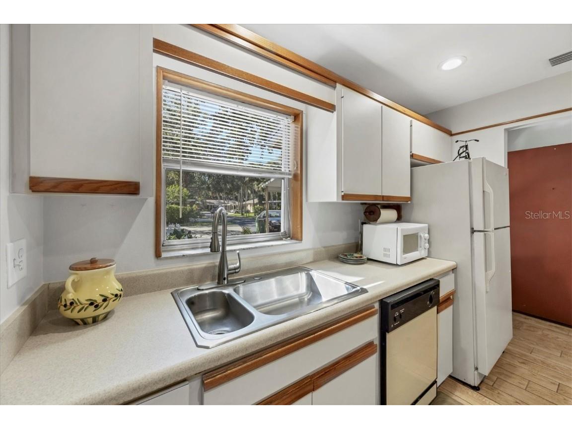 4715 Village Gardens Drive #68 Sarasota FL 34234 A4671908 image11