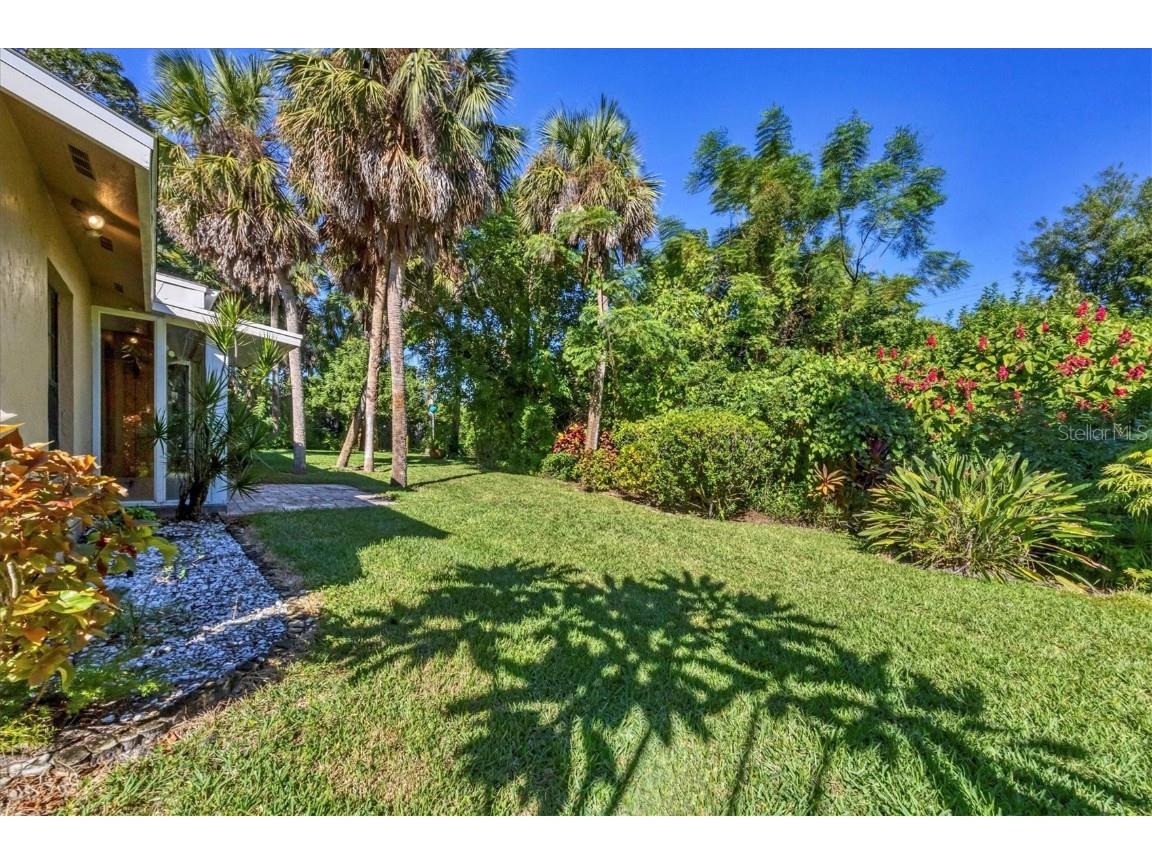4715 Village Gardens Drive #68 Sarasota FL 34234 A4671908 image28