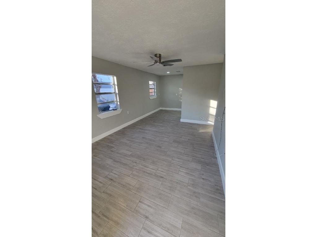 4715 W Wallcraft Avenue Tampa FL 33611 TB8444563 image2