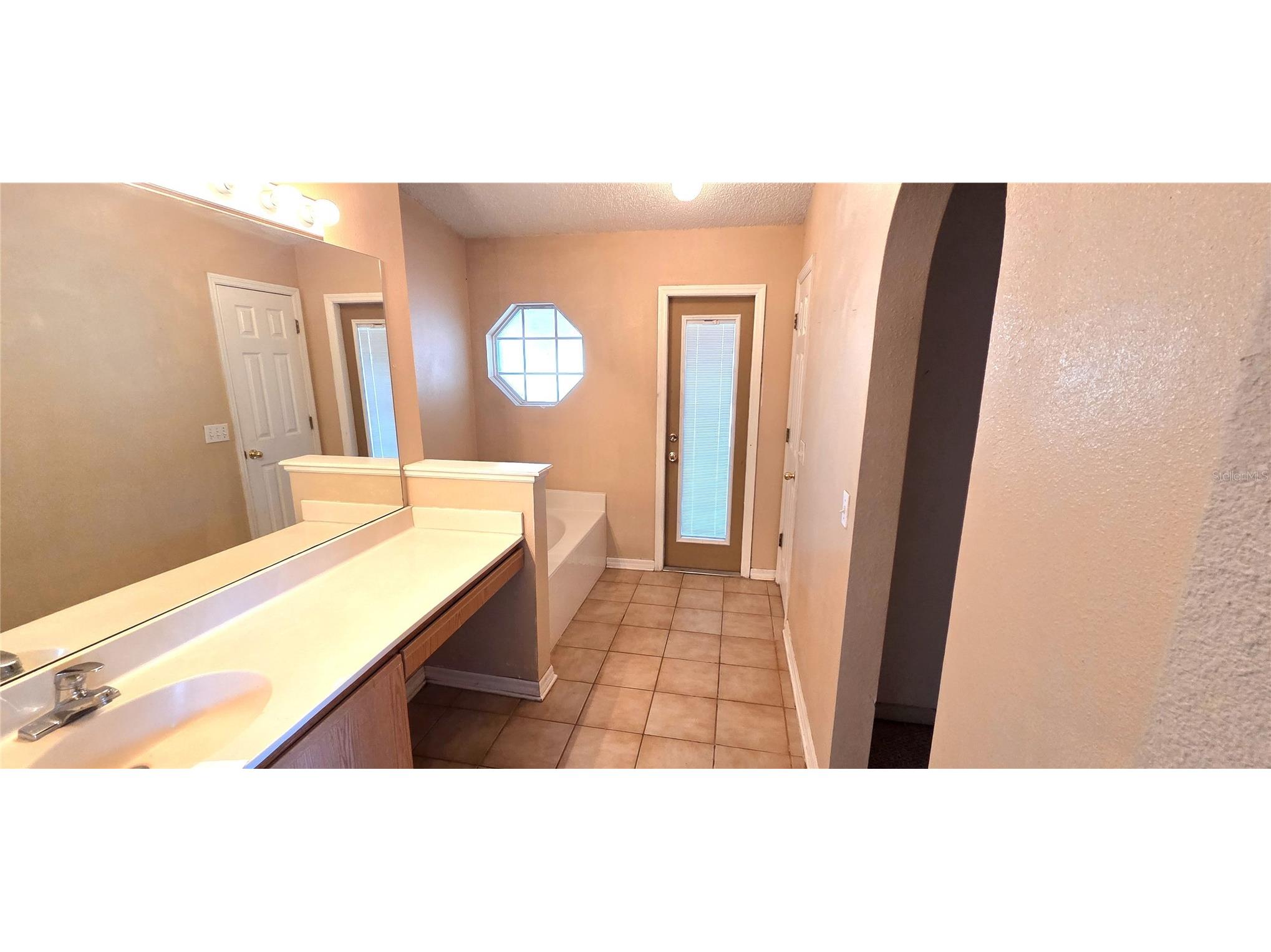 4716 Little Denise Court Valrico FL 33594 L4960268 image24
