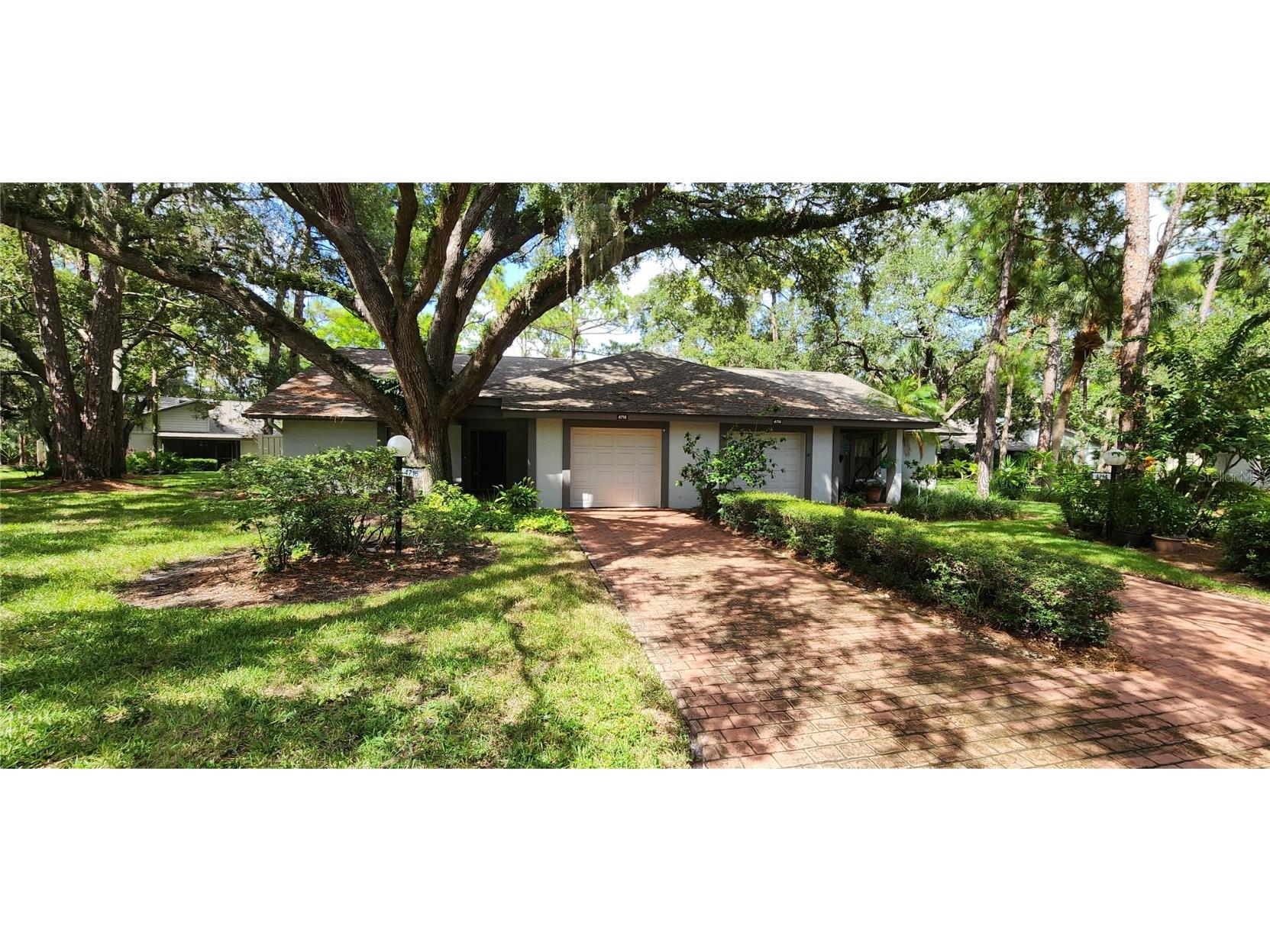 4716 Oak Forest Drive W #56 Sarasota FL 34231 A4618851 image1