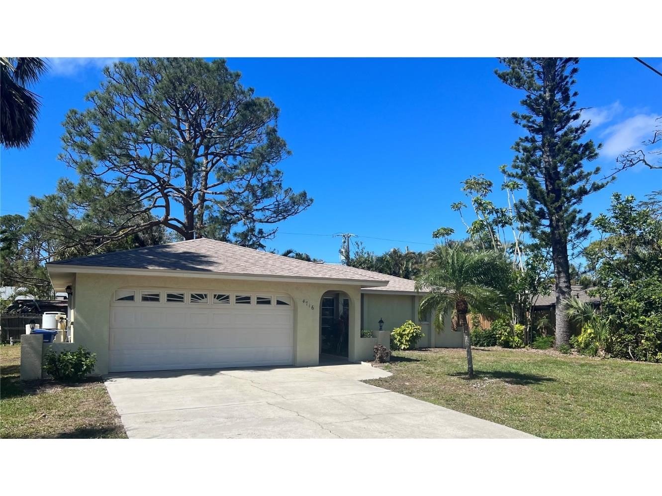 4716 Pompano Road Venice FL 34293 A4560753 image1