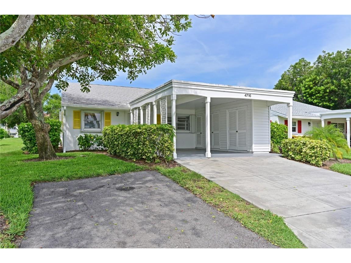 4716 Potomac Circle Bradenton FL 34210 - SARASOTA BAY A4574685 image1