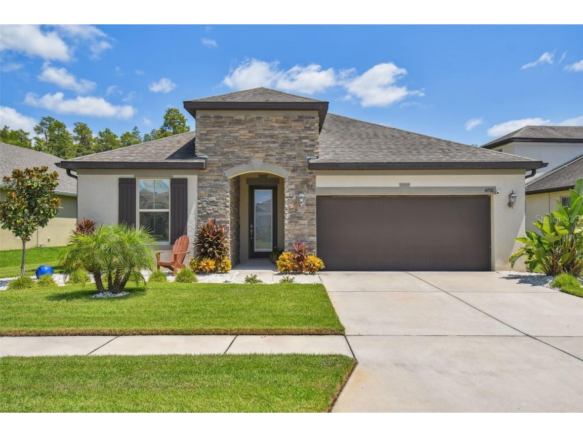 4716 Rolling Green Drive Wesley Chapel FL 33543 T3469918 image1