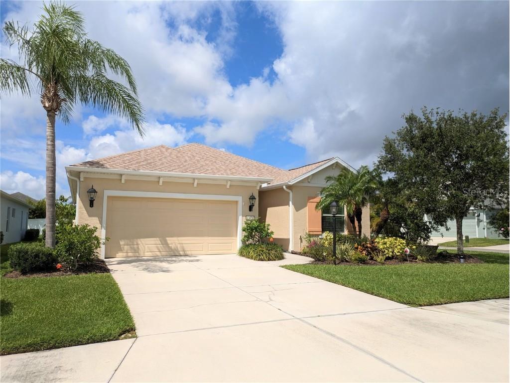 4716 Silvermoss Drive Sarasota FL 34243 A4572032 image1