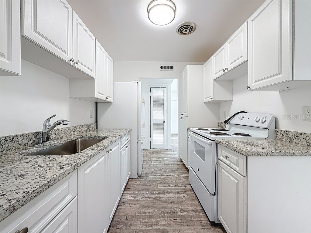 4716 Town N Country Boulevard Tampa FL 33615 TB8445277 image15