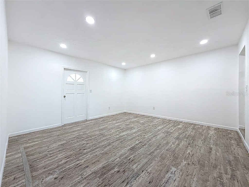 4716 Town N Country Boulevard Tampa FL 33615 TB8445277 image19