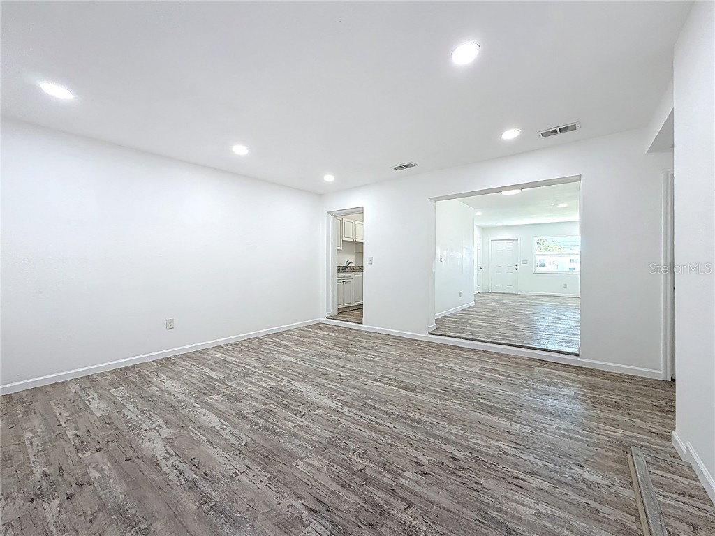 4716 Town N Country Boulevard Tampa FL 33615 TB8445277 image22