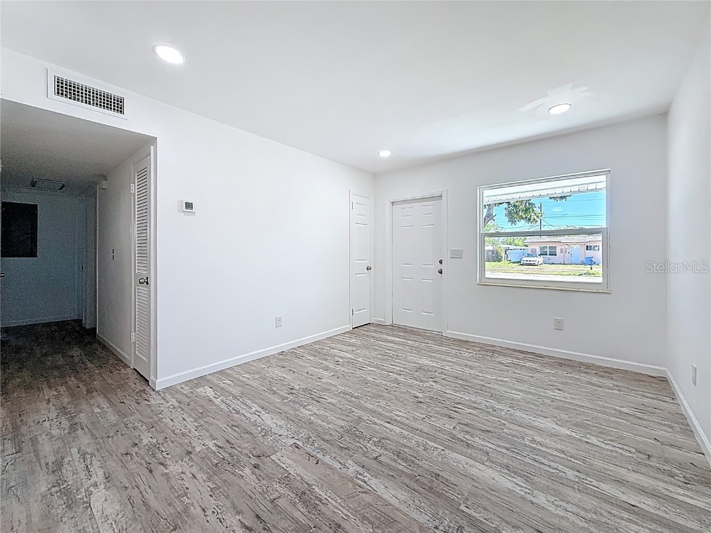 4716 Town N Country Boulevard Tampa FL 33615 TB8445277 image9