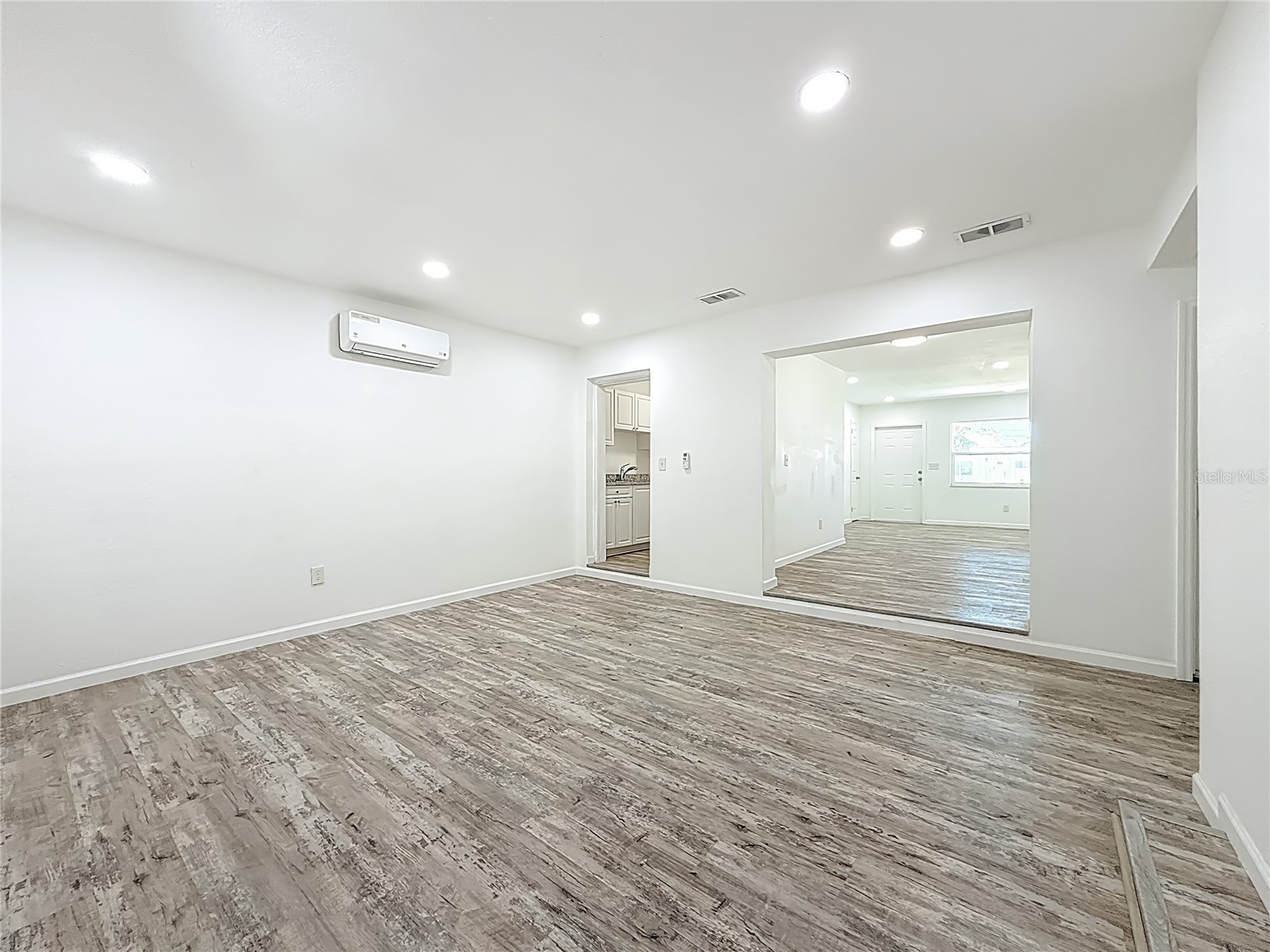 4716 Town N Country Boulevard Tampa FL 33615 TB8468807 image23