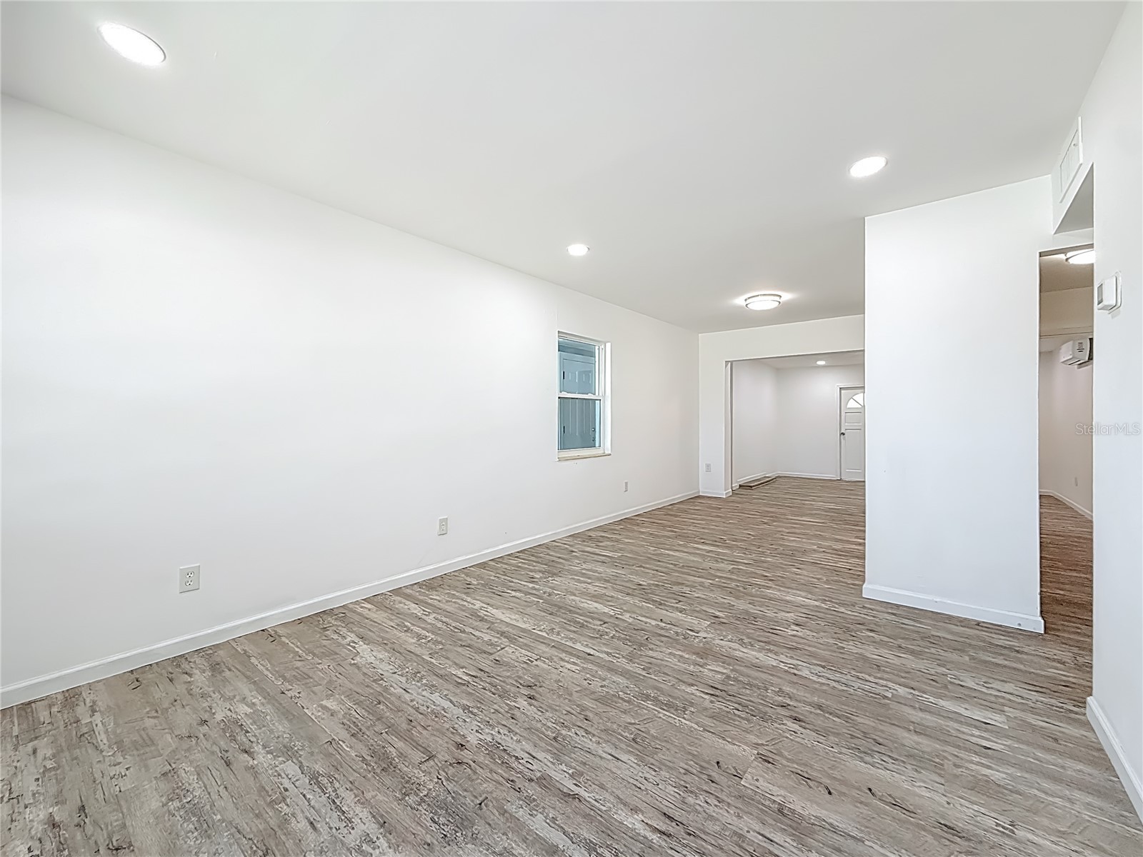 4716 Town N Country Boulevard Tampa FL 33615 TB8468807 image8